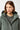 Langer 'Eco-Down-Parka' für Damen mit innenliegenden Daunenkammern in grün