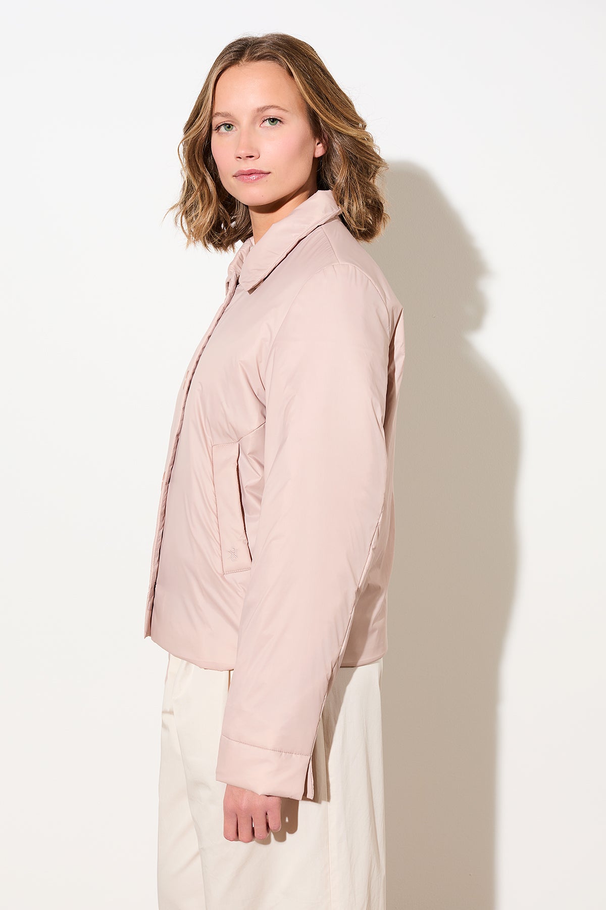 Wattierte Jacke mit kleinem Kragen für Damen in rosa