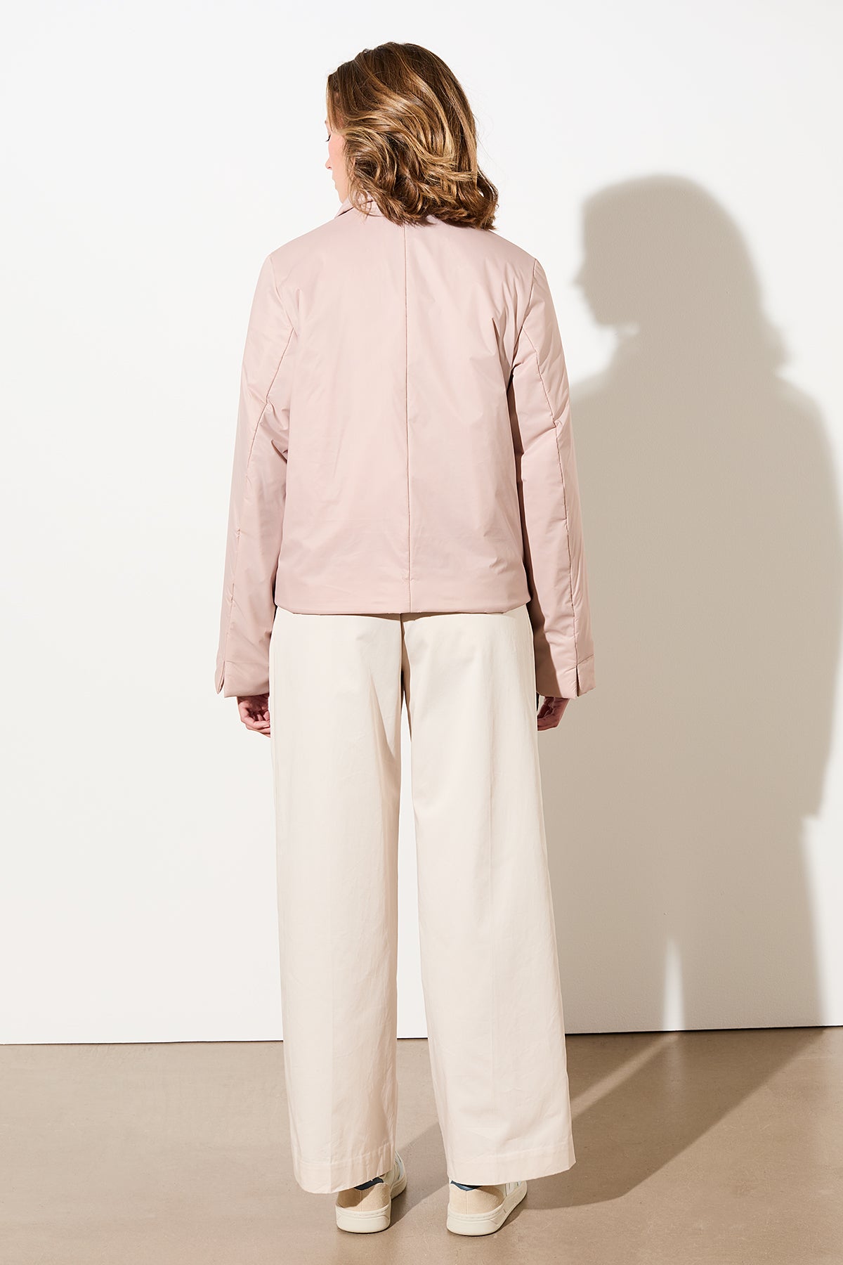 Wattierte Jacke mit kleinem Kragen für Damen in rosa