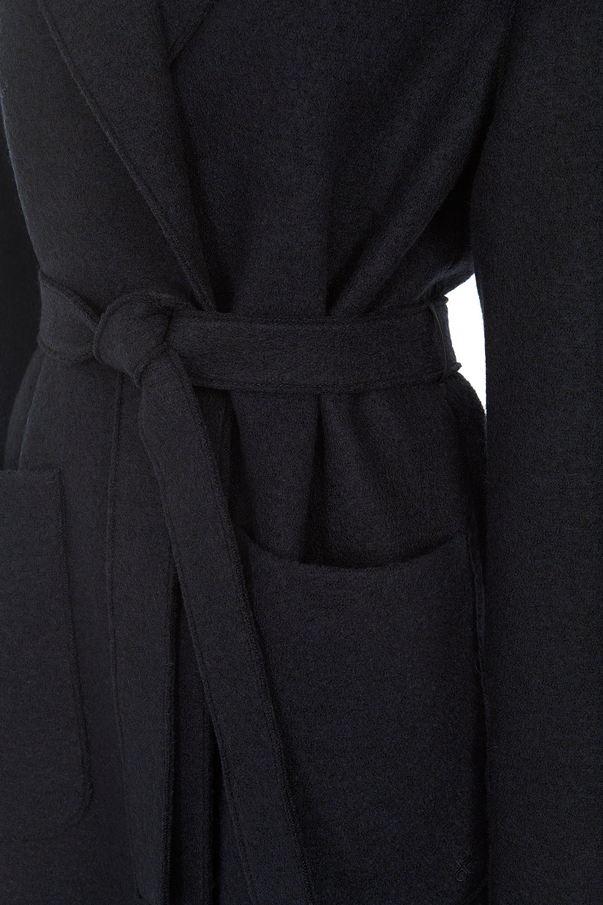 Mantel Coat Winthrop des Modelabels LangerChen in der Farbe Carbon 