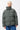 Puffer-Jacke hüftlang für Damen in grün-grau
