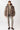 Langerchen Steppjacke für Frauen in Braun- Outfit Front