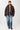 Langerchen Jacke für Frauen in Braun- Outfit Front